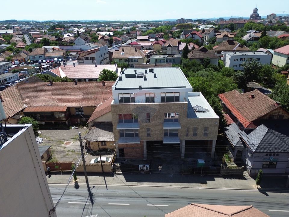 Apartament cu 2 camere de vânzare ultracentral în zona Orasul Vechi