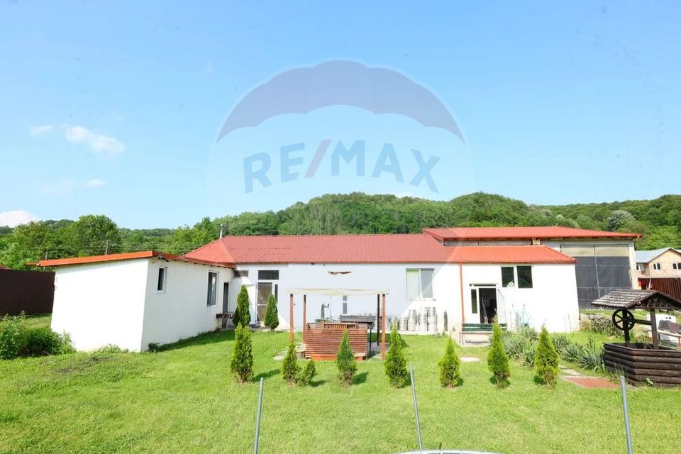 200sq.m Commercial Space for sale