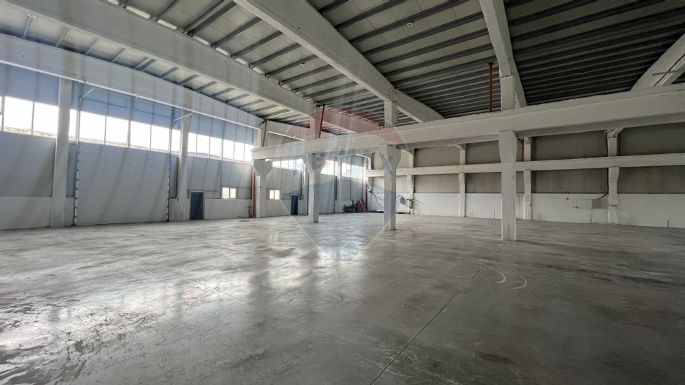 1,950sq.m Industrial Space for rent, Vasile Alecsandri area