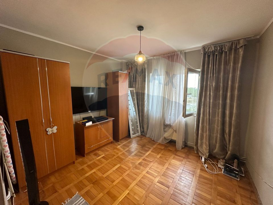 DE VÂNZARE-apartament 2 camere decomandate