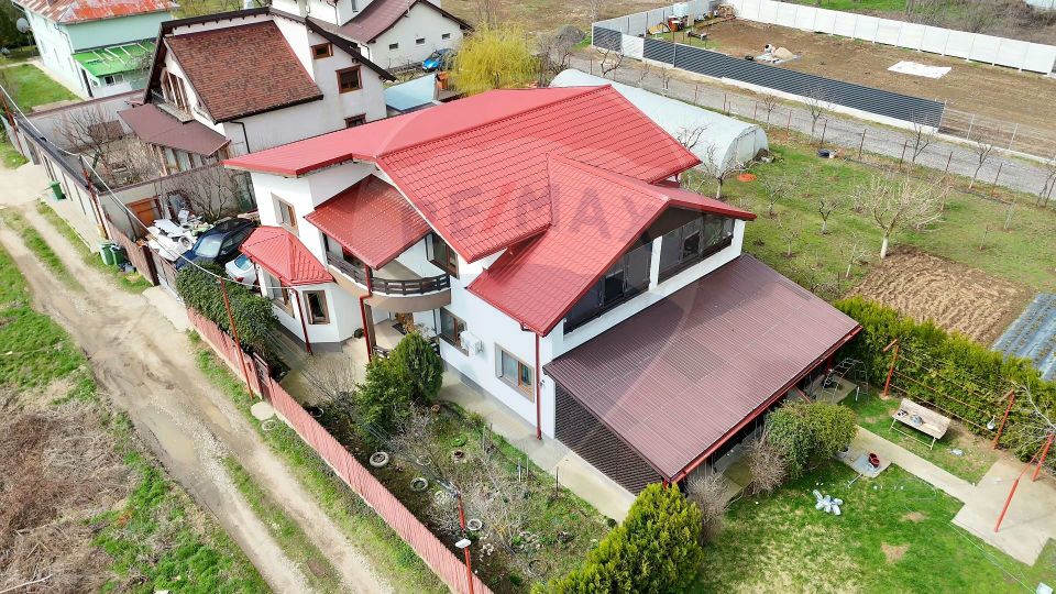 5 room House / Villa for sale