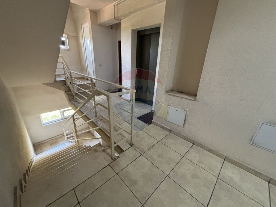 OPORTUNITATE Apartament 3 camere de vânzare în zona Giulesti