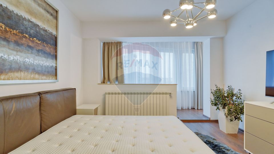 4 room Apartment for rent, Centrul Civic area