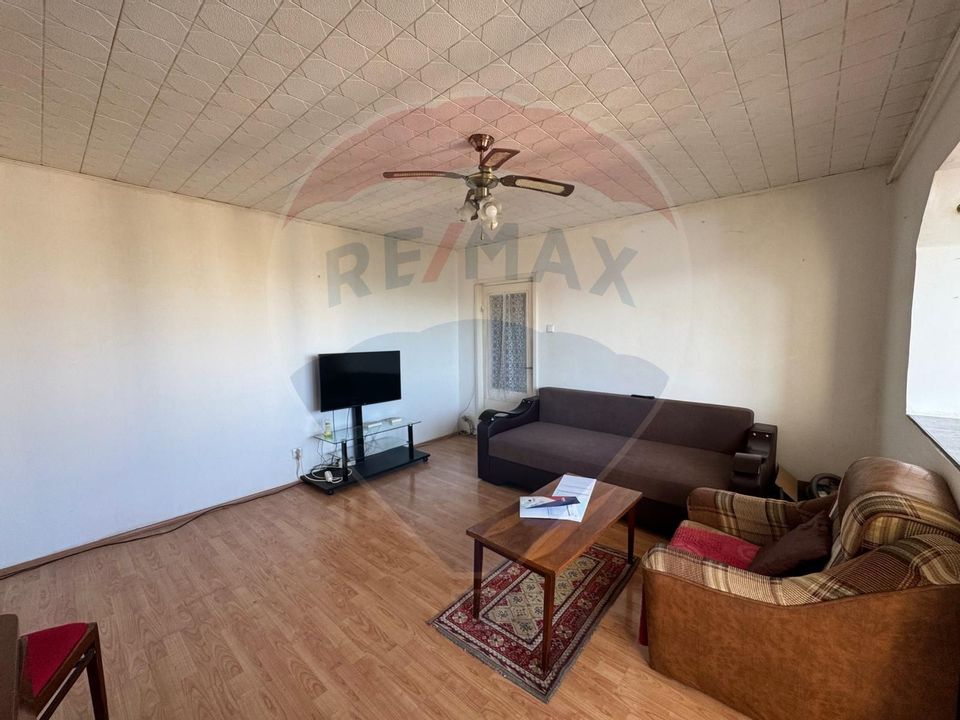 Apartament cu 2 camere zona Lebada