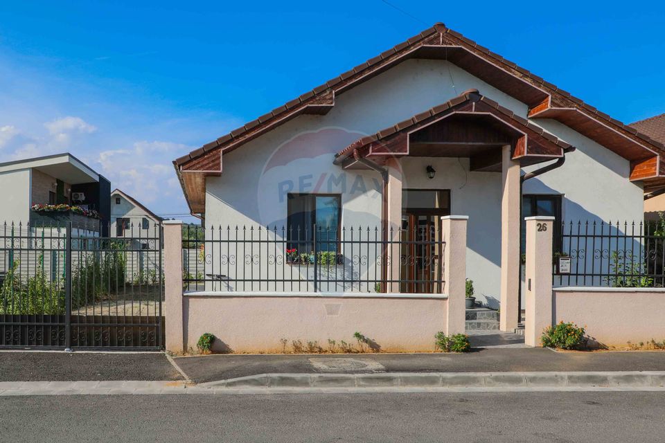 4 room House / Villa for sale, Calea Clujului area