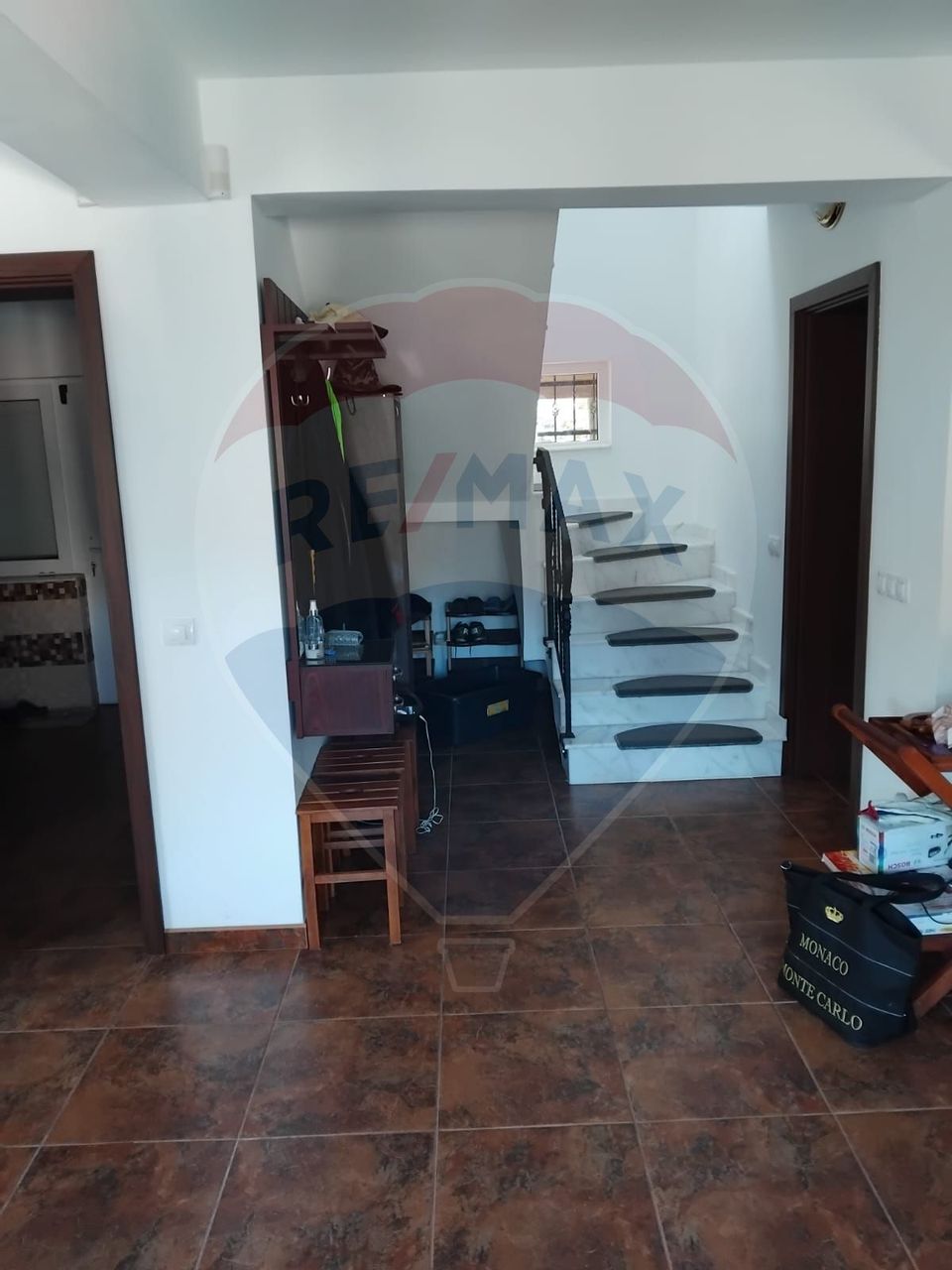 4 room House / Villa for sale, Sud area