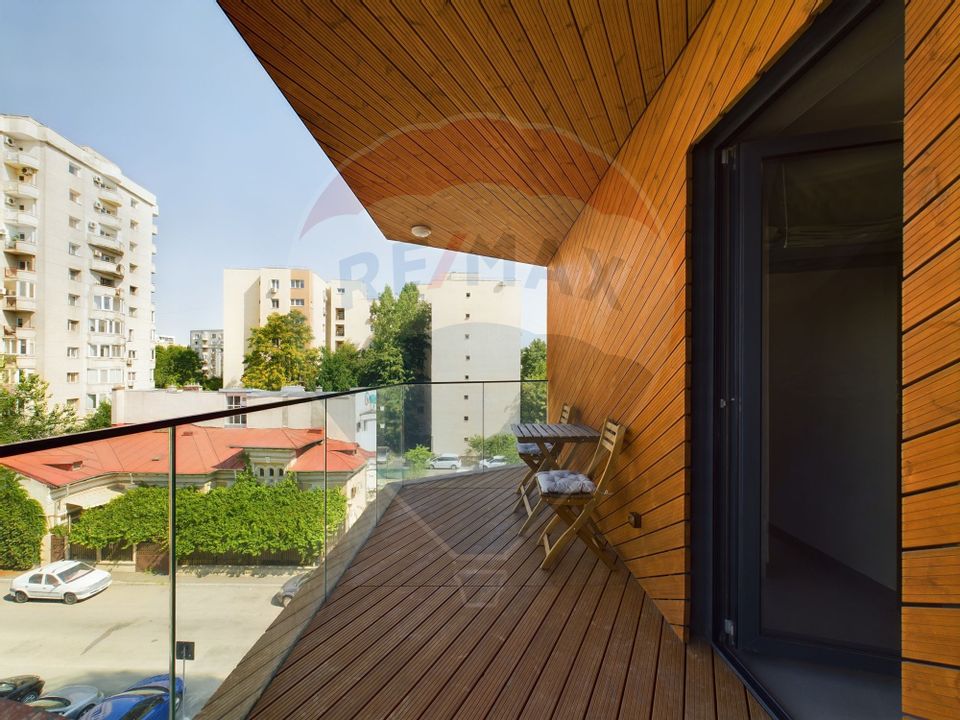 Apartament 3 camere de inchiriat - Lux - Bdul Decebal