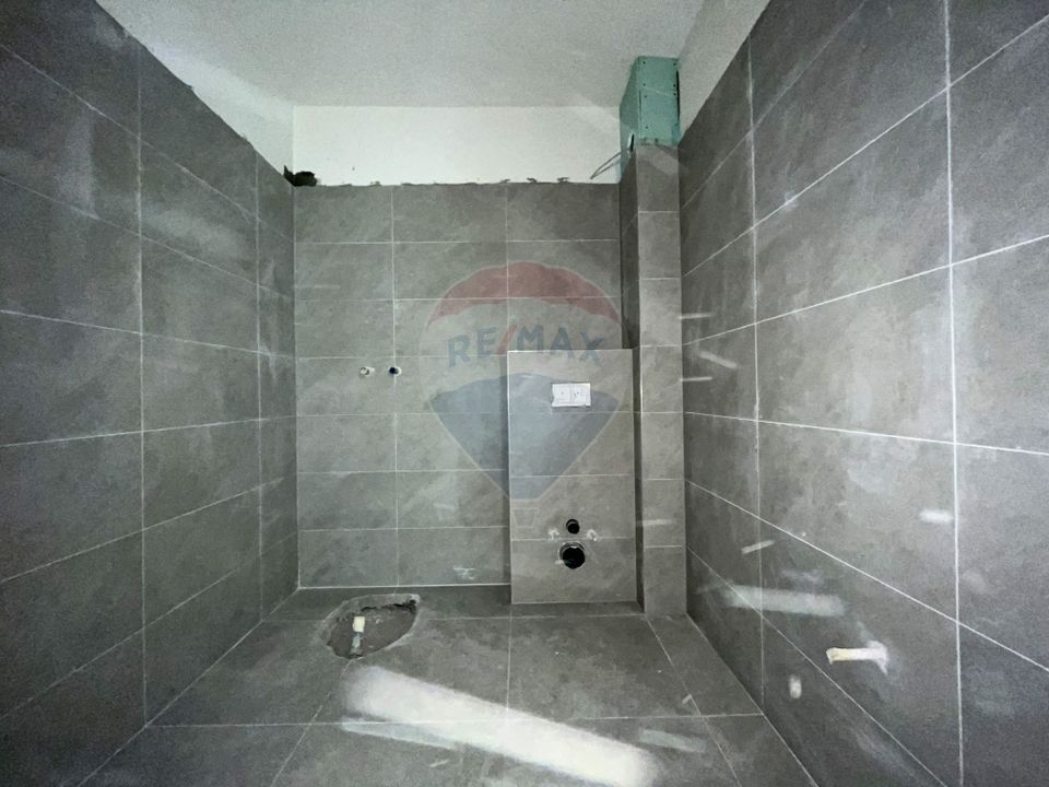 Apartament cu 3 camere, bloc nou, finalizare Septembrie 2023, Brașov