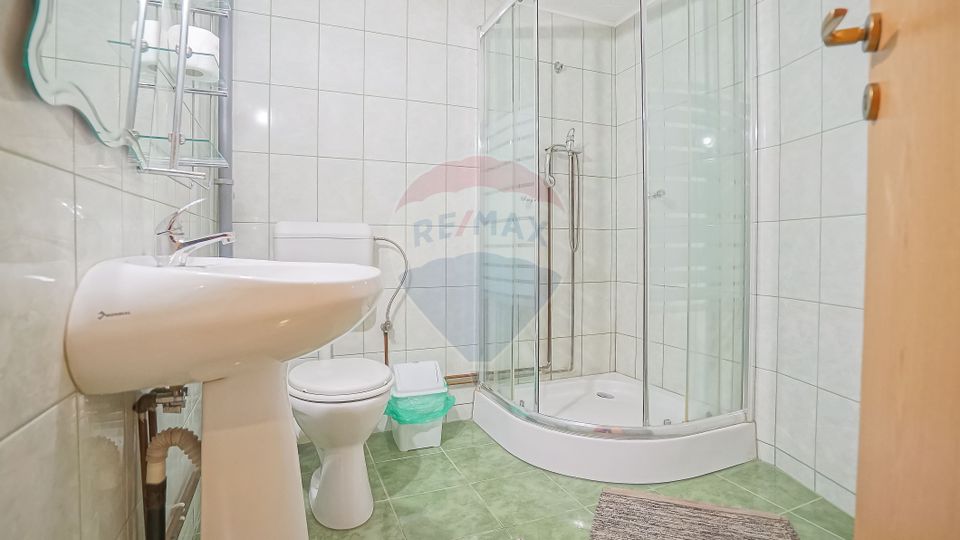 11 room House / Villa for sale