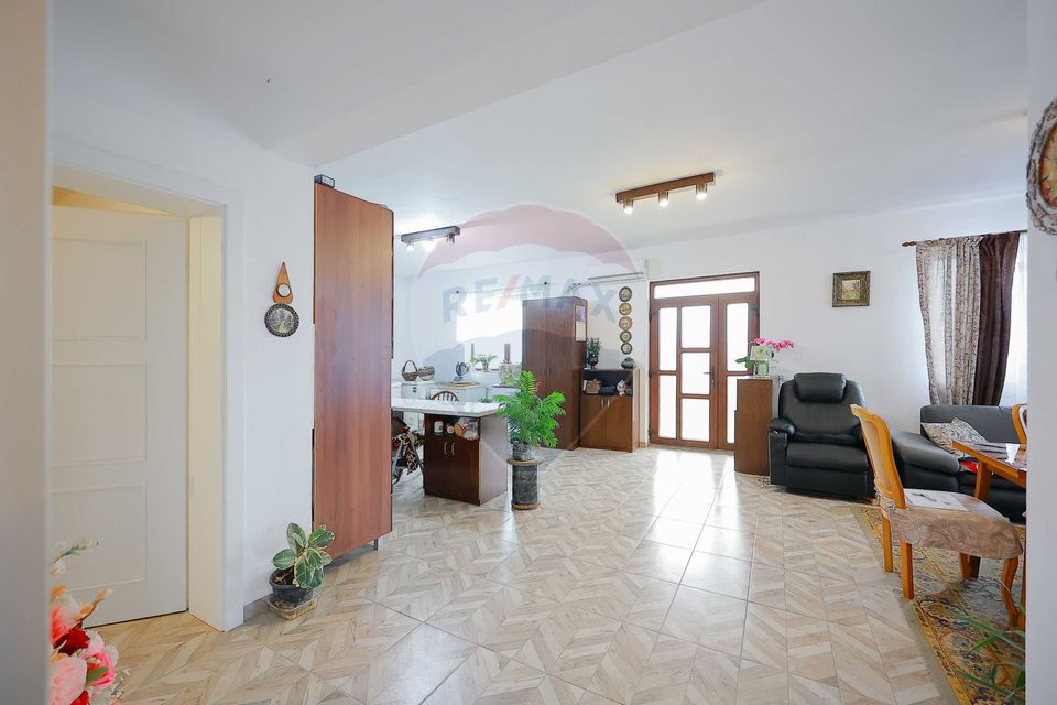 3 room House / Villa for sale