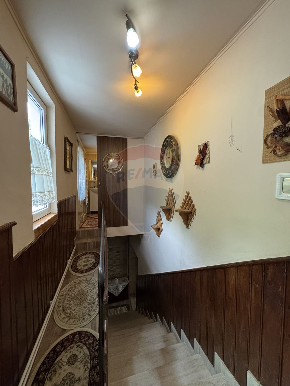 5 room House / Villa for sale, Est area