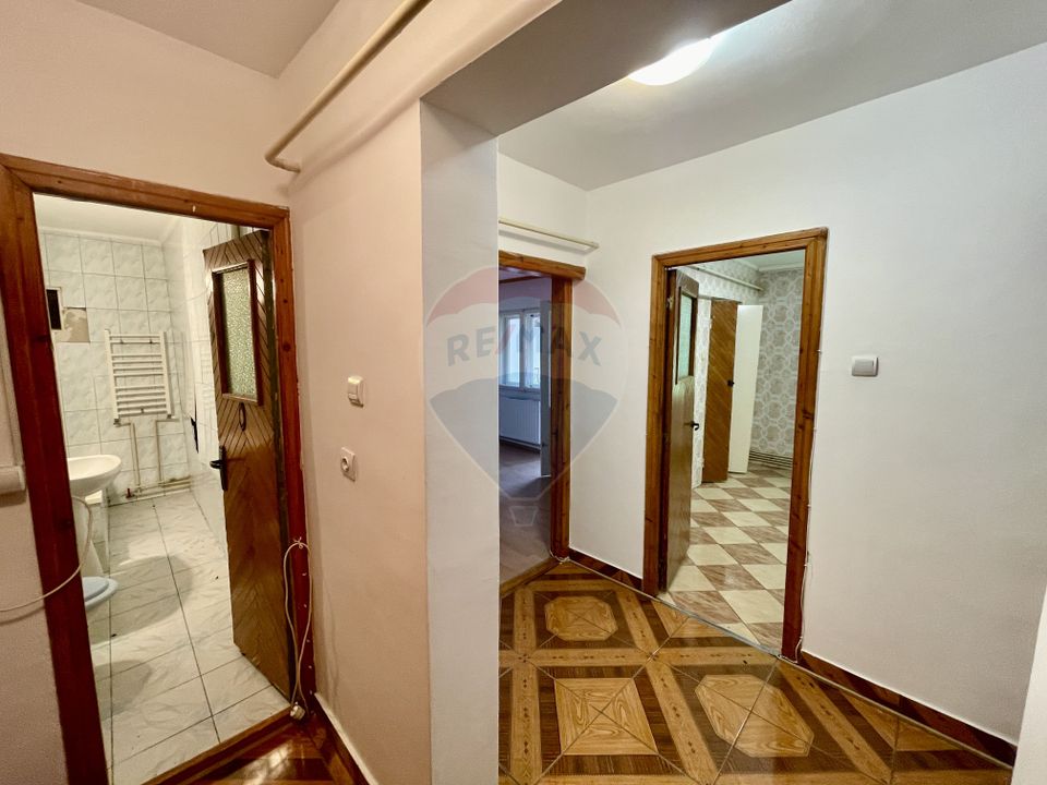 Apartament doua camere etaj 1