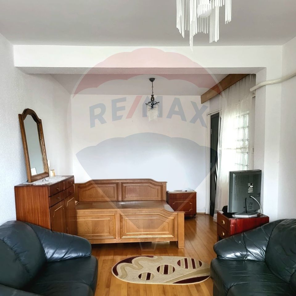 Casă / Vilă cu 3 camere de vânzare