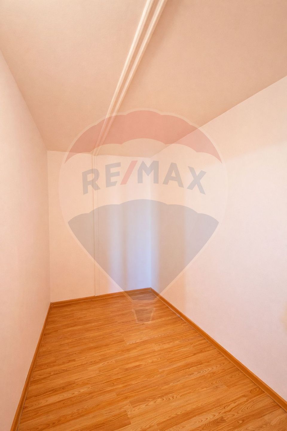 3 room Apartment for sale, Sud area