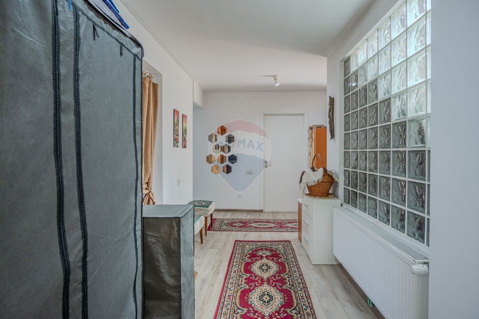 Casa de vanzare 7 camere | CURTE 953 mp | Colonia 1 Mai | COMISION 0 |