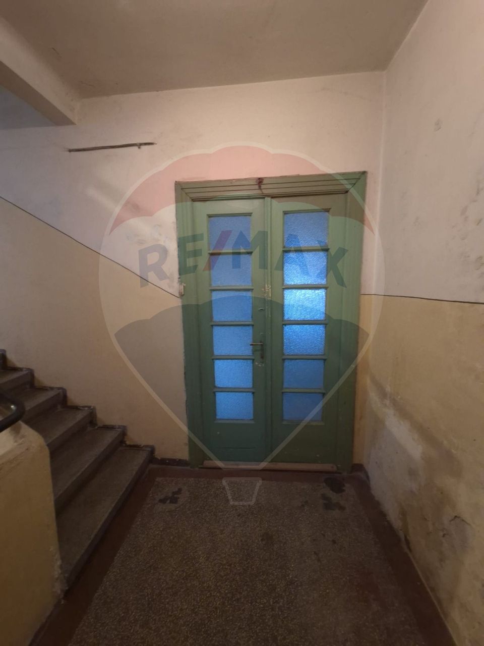 Casă / Vilă cu 11 camere de vânzare în zona Iancului