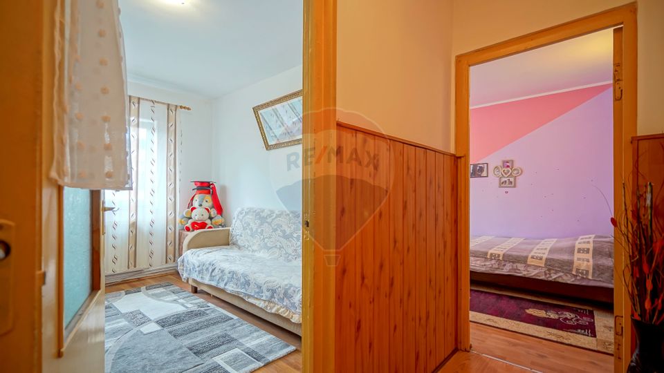 Apartament cu 3 camere de vânzare în Sacele, Comision 0!