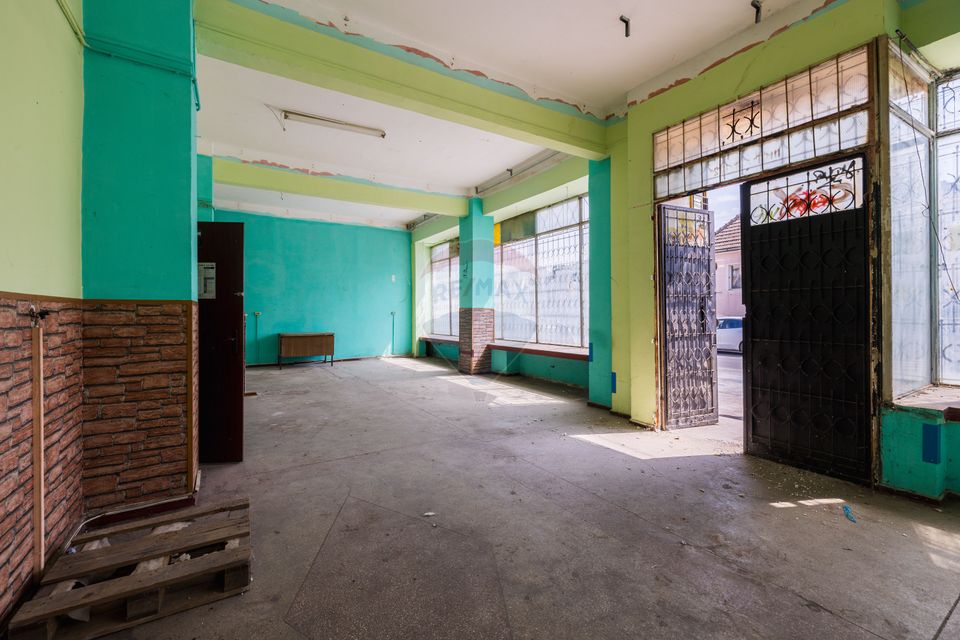 Spațiu comercial 116 mp parter Craiter – vitrină, open space