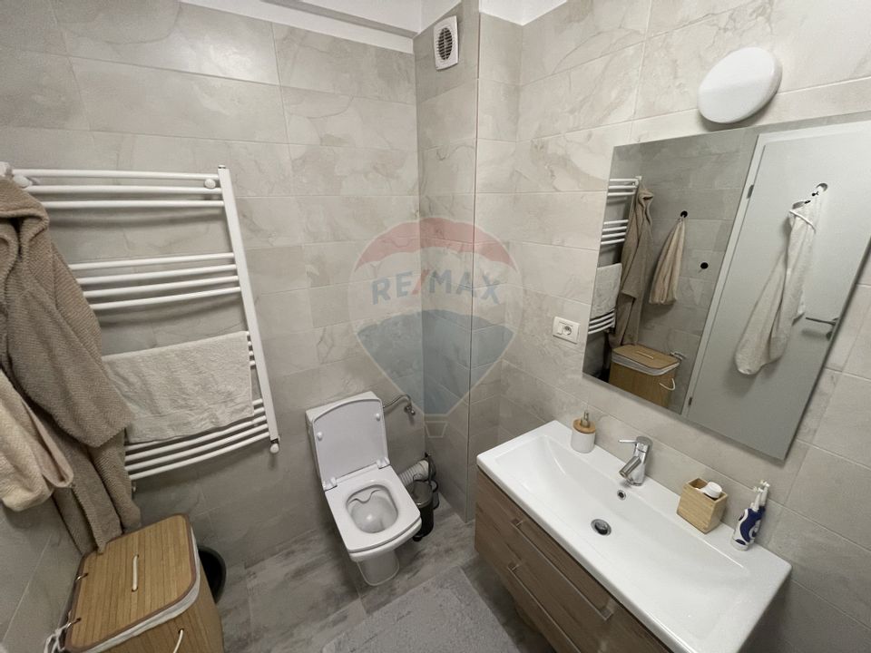 Vanzare Apartament 2 camere in zona Tunari