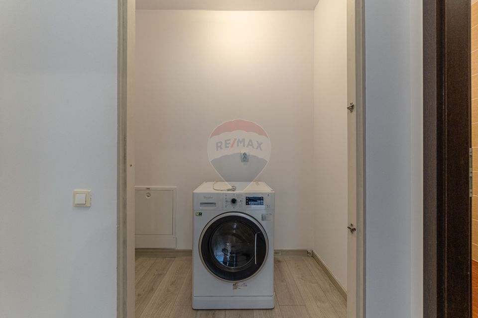 Apartament cu 4 camere de închiriat Tampa Gardens Racadau etaj 10/12