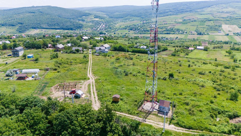 Teren Intravilan comuna Tomești | Priveliște deosebită