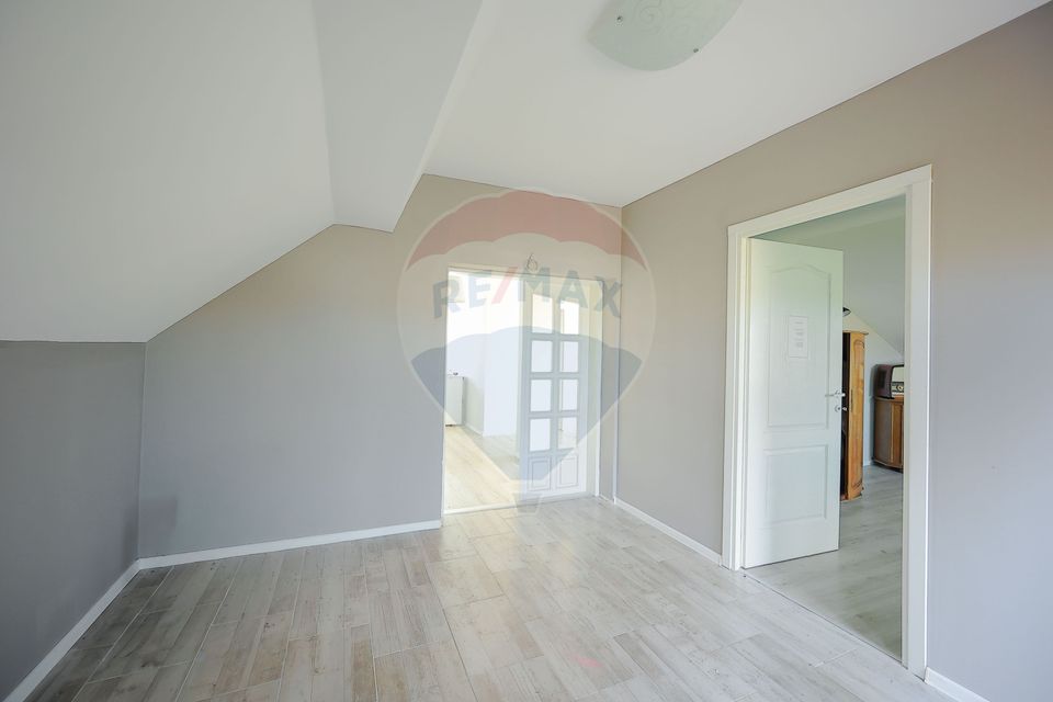 5 room House / Villa for sale