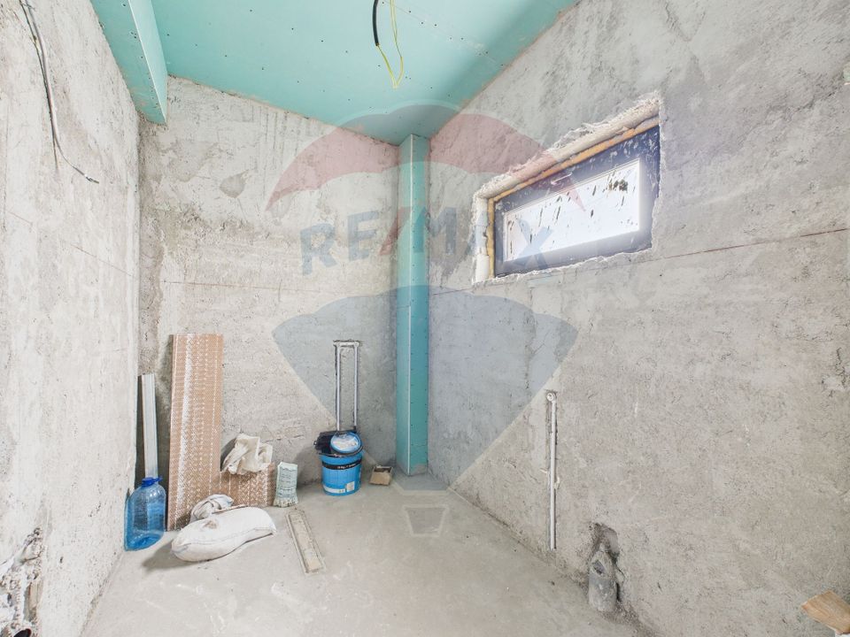 Casa moderna cu 4 camere de vanzare - Zona Ganeasa - Moara Domnesca