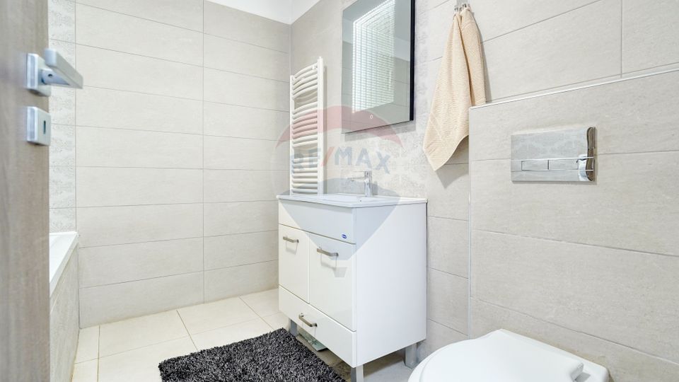 Renovated House with Land 1830 sqm in Prejmer!