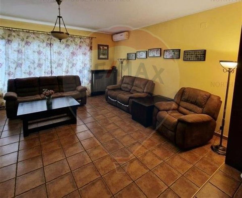 7 room House / Villa for sale