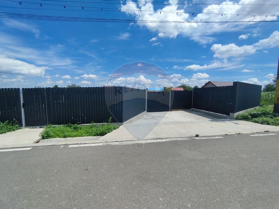 Teren intravilan de vânzare, 602 mp, zona Berești-Bistrița