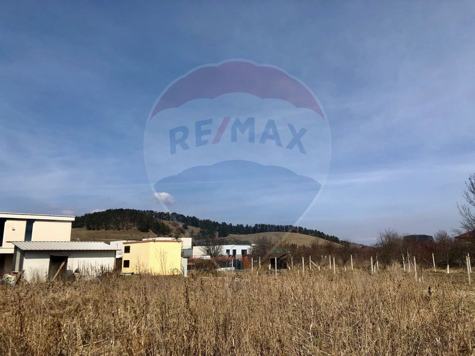 Comision 0% | Teren Intravilan Sanpetru | Strada Gutuiului | 500 mp |