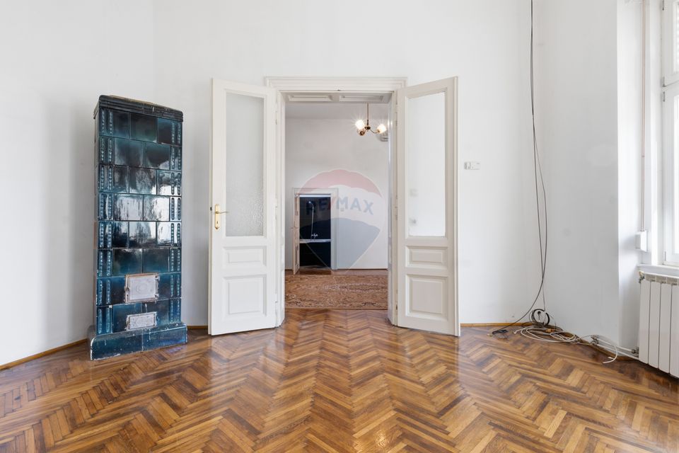 4 room Apartment for sale, Central area