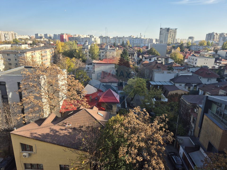 Apartament deosebit de 4 camere zona Decebal - Piata Alba Iulia