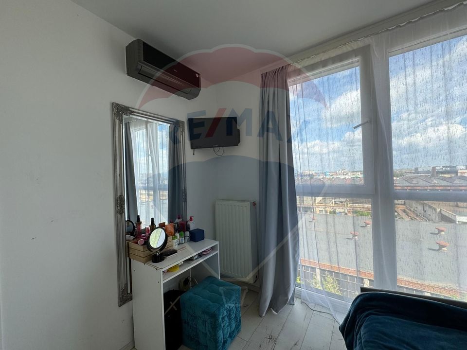 Apartament cu 3 camere  la ARED( cu loc de parcare)