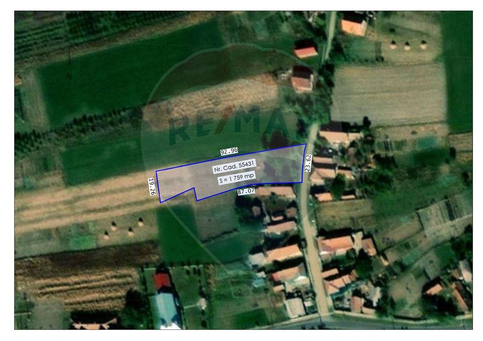 Land 1,759sqm Sannicolau Roman / Strada Principala