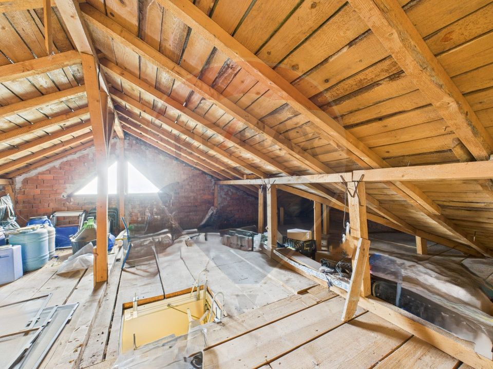 Casă cu 5 camere, 500 mp teren, Domnești, Ilfov