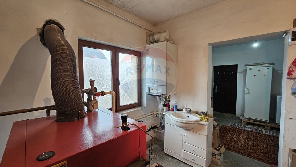 6 room House / Villa for sale