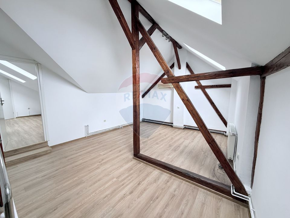 Spatiu de birouri de 80 mp de inchiriat pe str. Petofi Sandor