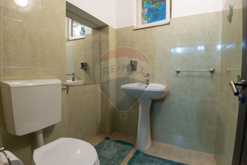 Apartament 2 camere + loc de parcare - ZAMCA