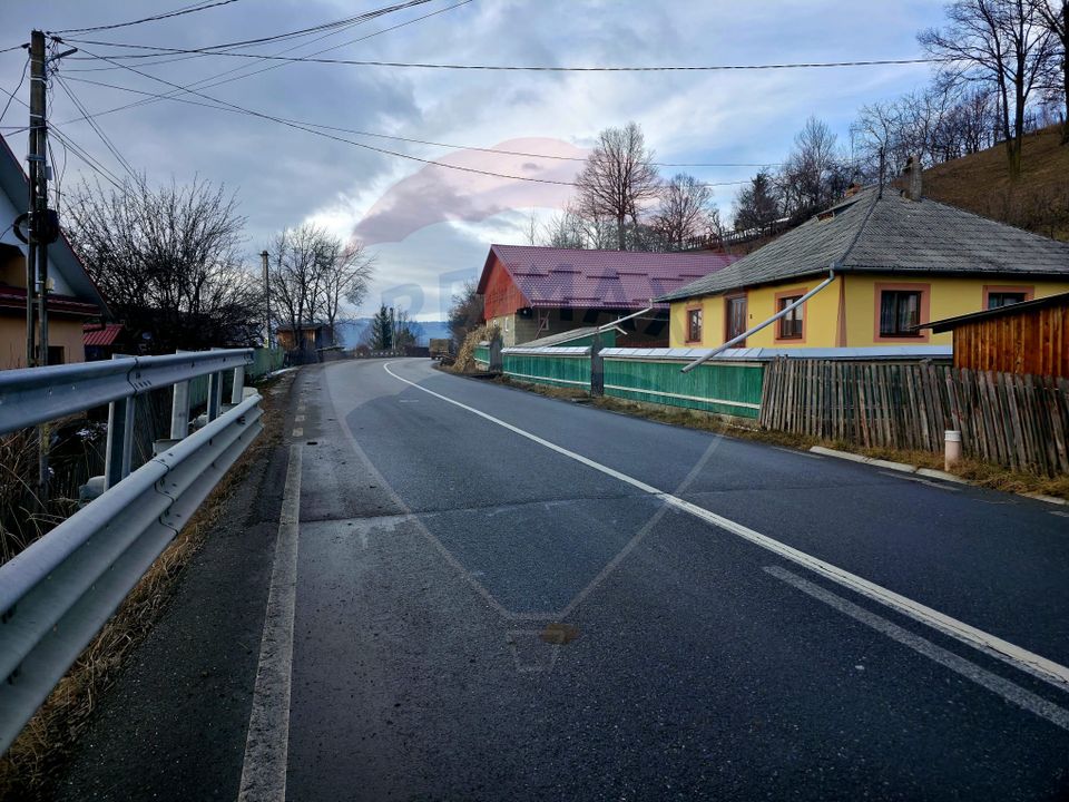 Land 711sqm Hangu / DN GROZAVESTI