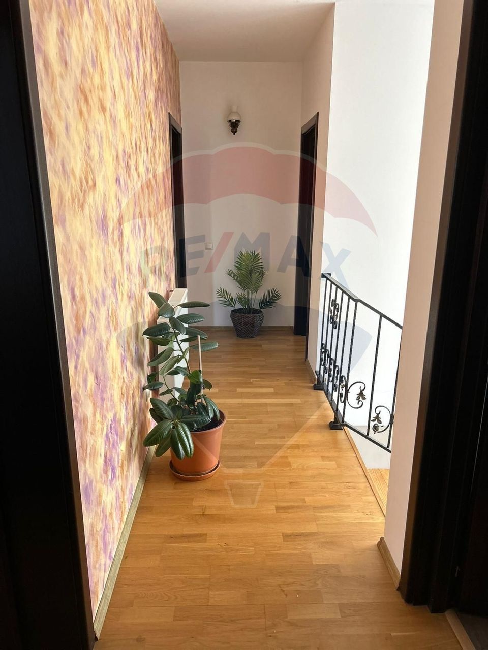 4 room House / Villa for sale