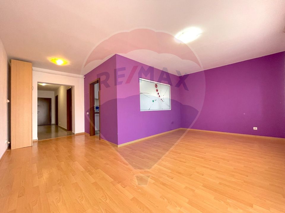 Apartament 2 camere 63 mp utili, zona Tractorul