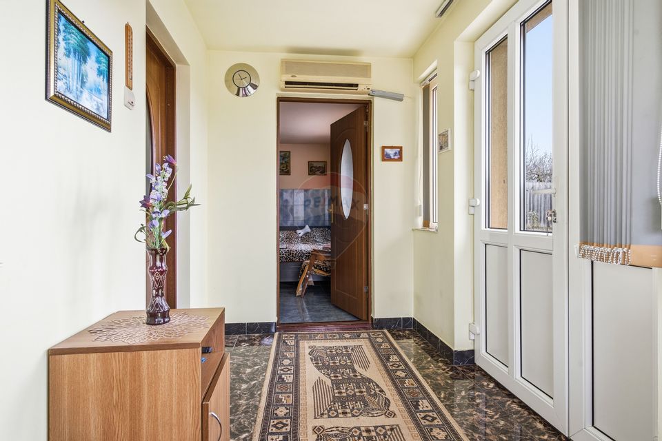 Casă de Om Gospodar - Costuleni - Grădină 1.830 mp -0% Comision 0% TVA