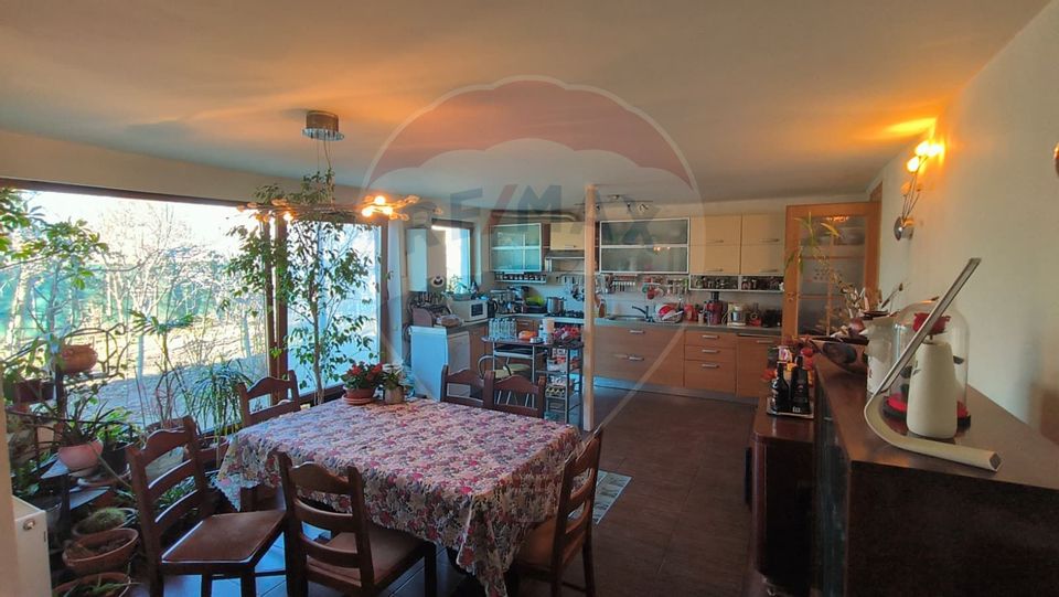 4 room House / Villa for sale, Nord-Est area