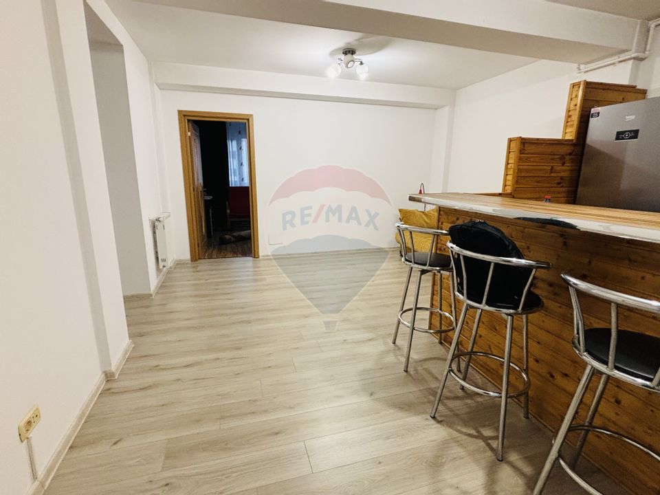 Apartament spatios de vânzare 2 camere EROILOR . VOLUNTARI A3