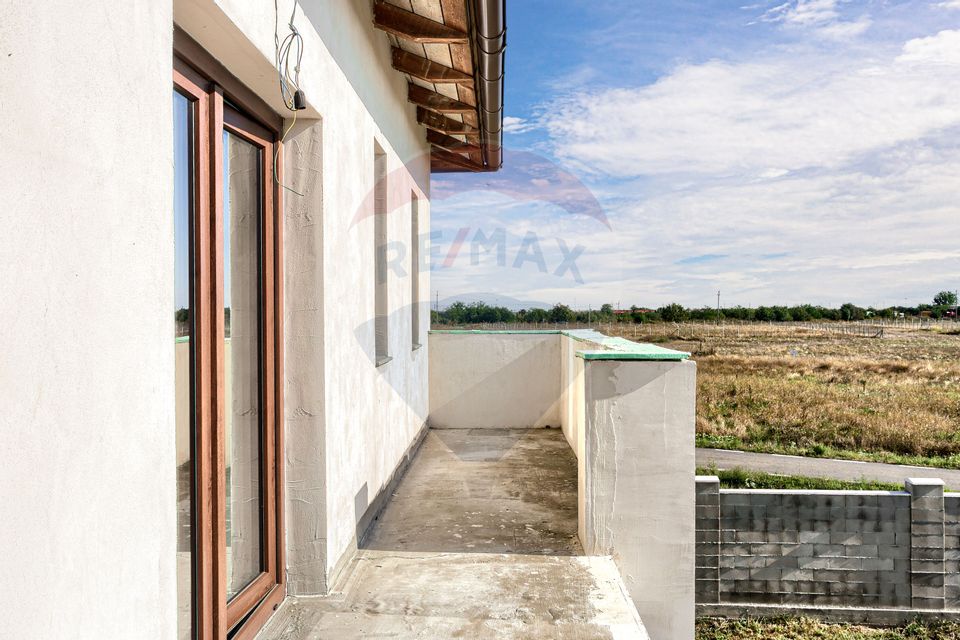 5 room House / Villa for sale