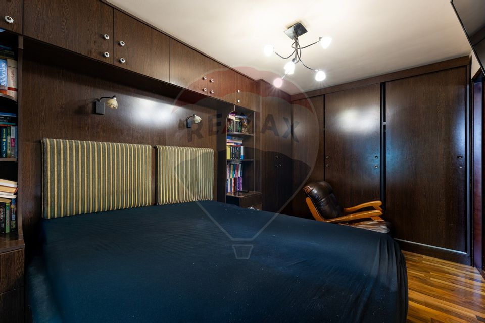 Apartament cu 3 camere de închiriat în zona Podgoria