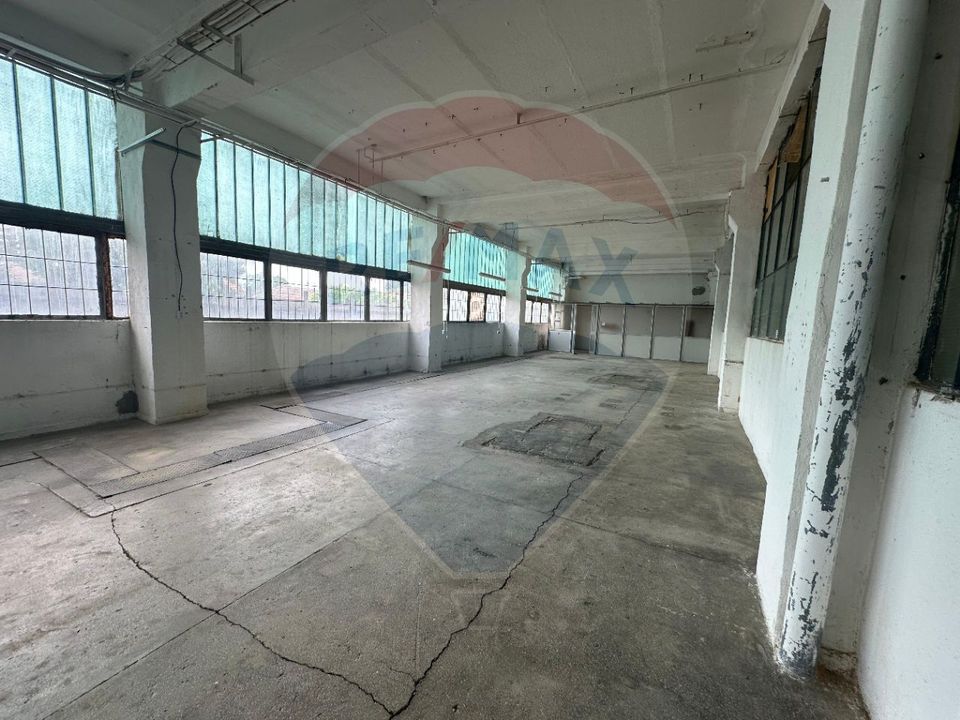 1,100sq.m Industrial Space for rent, Aurel Vlaicu area