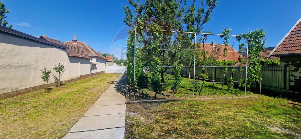 4 room House / Villa for sale