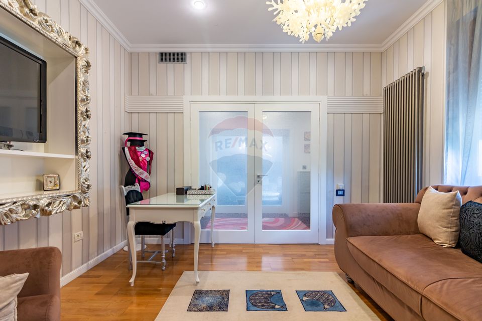 Vilă + casă de oaspeți + casă angajați | 12 camere | 530mp | Mogoșoaia